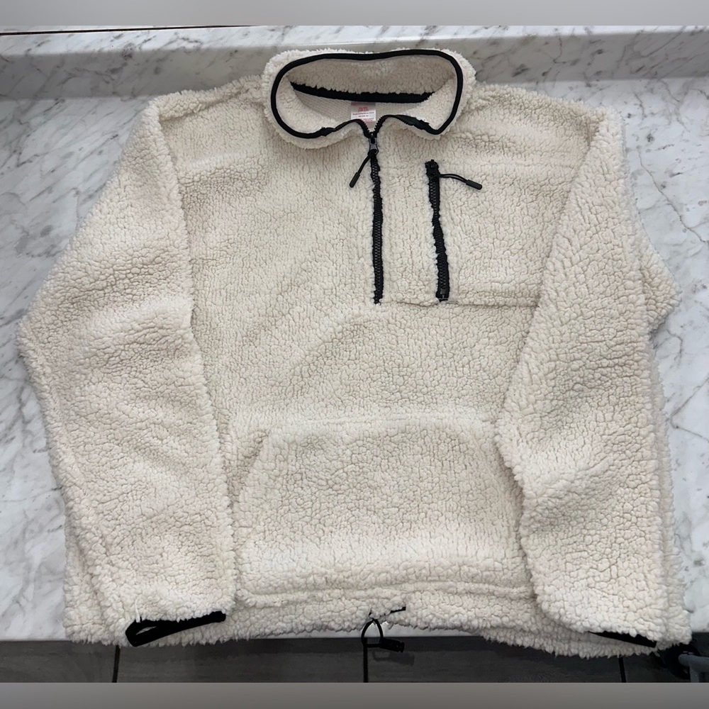 No Boundaries Women’s Teddy Soft 1/4 Zip - Size XL